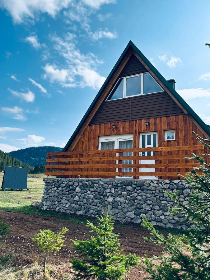 Nomad Lodge Zminica Žabljak Exteriér fotografie