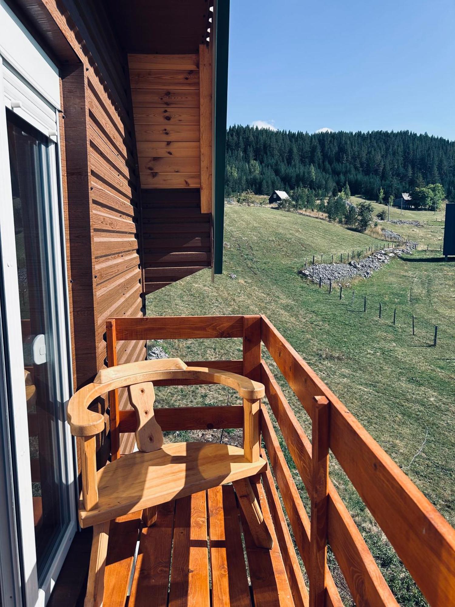Nomad Lodge Zminica Žabljak Exteriér fotografie