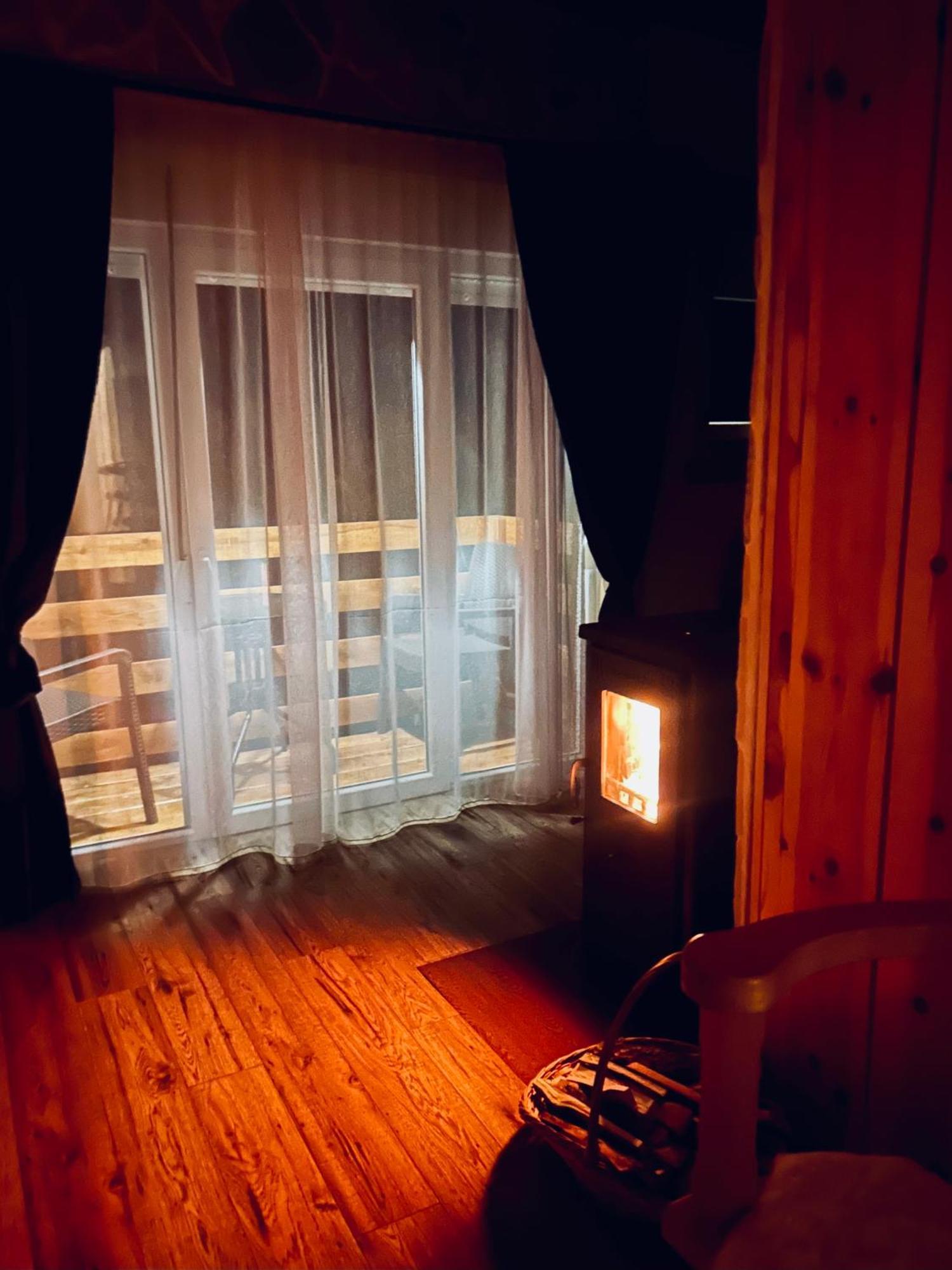 Nomad Lodge Zminica Žabljak Exteriér fotografie